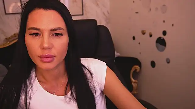 Casey Min online show from 04/15/26, 01:40