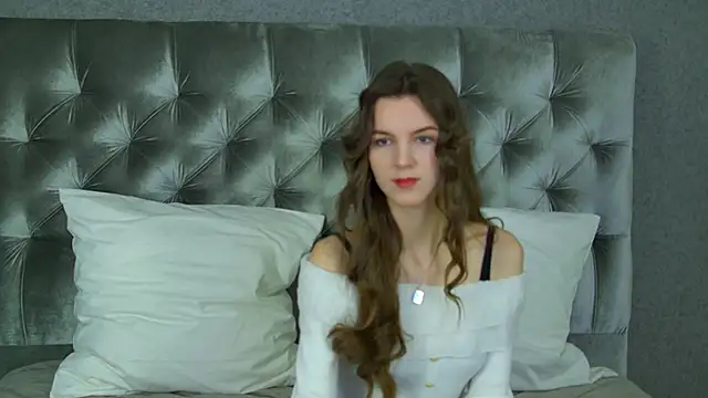 Snapshot of AmaliaLima chatting on 04/11/26, 04:06 AmaliaLima online show from 04/11/26, 04:06