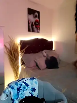 nathyjonees online show from 06/06/26, 10:09