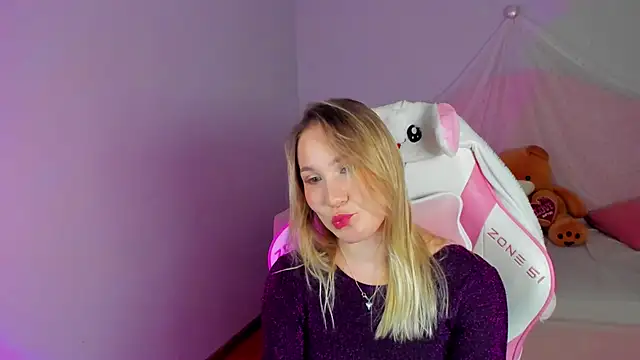 ElaraVoltage online show from 04/16/26, 09:39