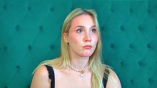 ElaraVoltage online show from 05/28/26, 04:59