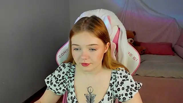 ElinaVale online show from 05/15/26, 05:03