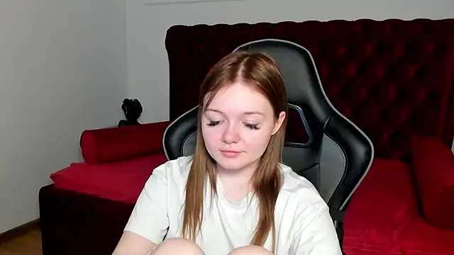 ElinaVale online show from 06/10/26, 05:12