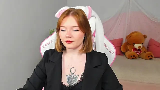 ElinaVale online show from 07/13/26, 05:05