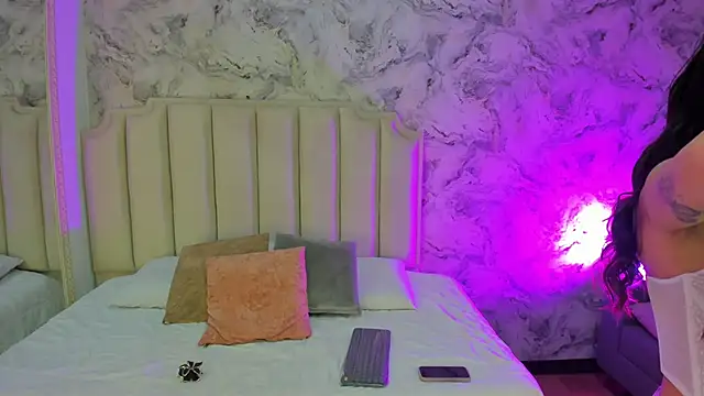 Tamara Ferrer online show from 03/31/26, 11:21