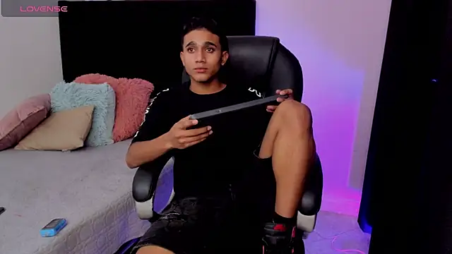 Morgan Bladee online show from 03/18/26, 11:13