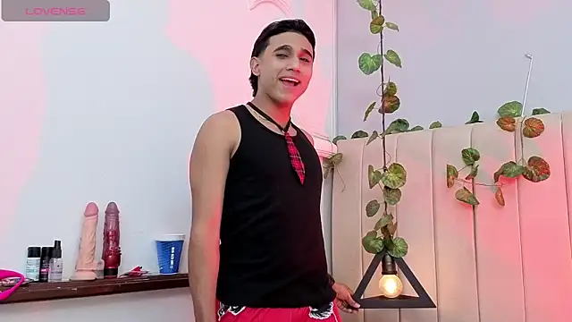 Morgan Bladee online show from 04/01/26, 05:08