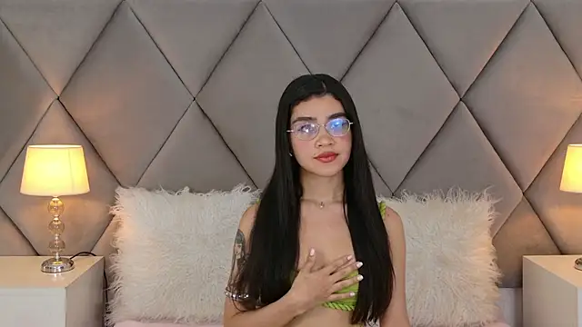 OliviaDiaz online show from 05/24/26, 12:04