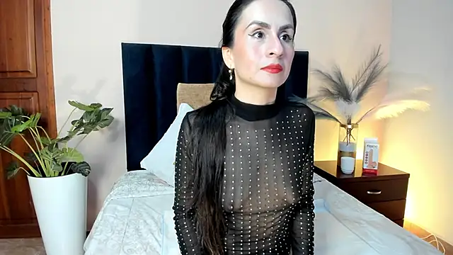 TinnaMoon online show from 03/14/26, 11:32