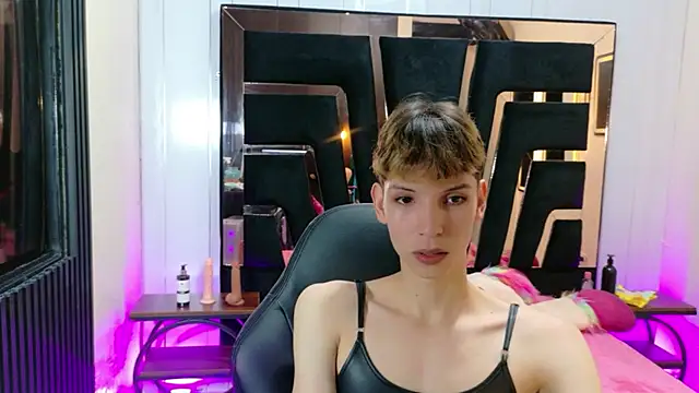 Stefany PiInk online show from 03/19/26, 12:42