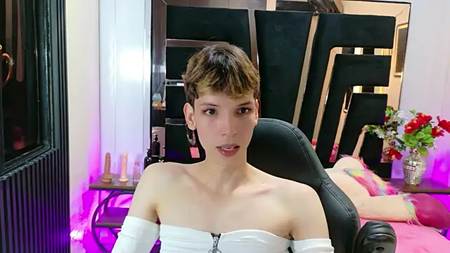 Stefany PiInk online show from 03/20/26, 12:54