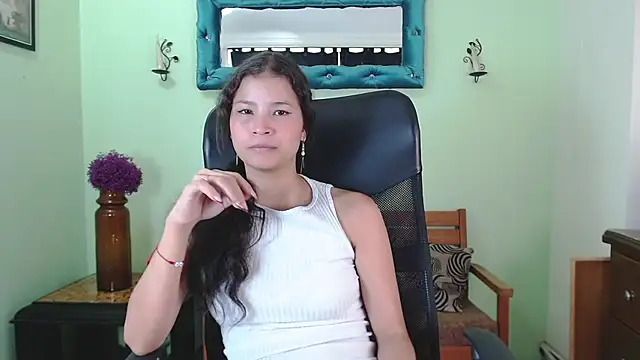 ChalonVera online show from 05/07/26, 07:19