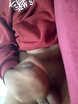 Snapshot of Palgr0sso chatting on 04/15/26, 08:42 Palgr0sso online show from 04/15/26, 08:42