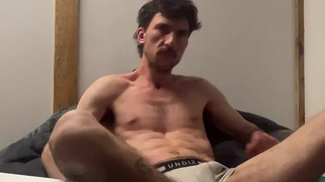 Snapshot of piercedink chatting on 03/07/26, 01:46 piercedink online show from 03/07/26, 01:46