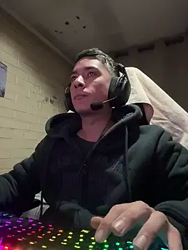 Cr1sXPorn online show from 06/12/26, 03:05