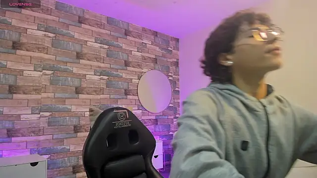 JUSTIN TAY1 online show from 03/26/26, 11:38