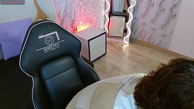 JUSTIN TAY1 online show from 04/08/26, 11:54