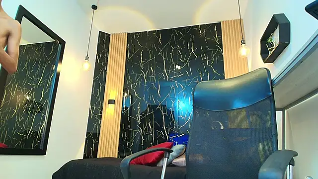 Snapshot of ValeriHot_1 chatting on 05/07/26, 03:12 ValeriHot 1 online show from 05/07/26, 03:12