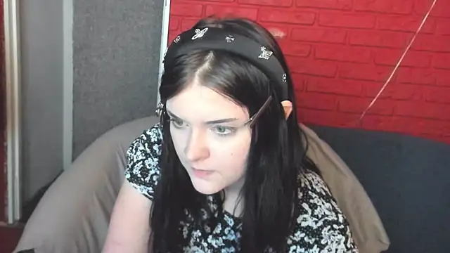 EsterTwilight online show from 04/11/26, 03:49