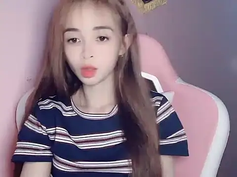 Odile068 online show from 03/07/26, 06:38