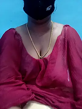 Snapshot of jothika45 chatting on 03/20/26, 05:23 jothika45 online show from 03/20/26, 05:23