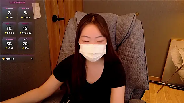 Berry Chuu online show from 04/05/26, 11:18