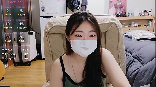 Berry Chuu online show from 07/05/26, 07:10