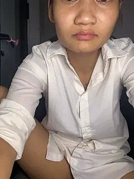 -Lilyn- online show from 04/01/26, 06:16