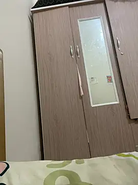 Lyn baby online show from 04/01/26, 04:13