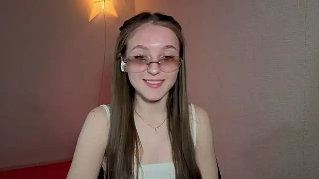 Sweet Pussy Girl online show from 04/15/26, 01:07