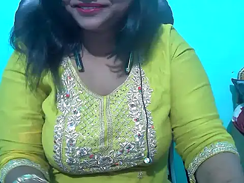 Rashmi hotgirl online show from 04/14/26, 04:57