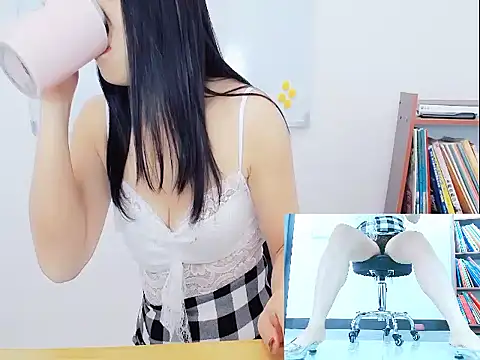 only-01 online show from 04/02/26, 01:47