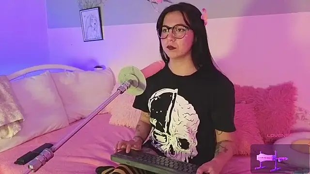 Snapshot of abbycandhy chatting on 03/22/26, 08:23 abbycandhy online show from 03/22/26, 08:23