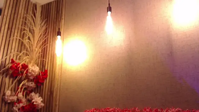 Vicky Angeel online show from 04/14/26, 01:28