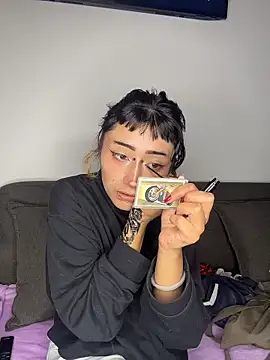 baby akuma online show from 03/25/26, 03:23