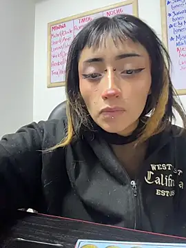 baby akuma online show from 04/08/26, 03:28