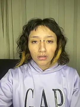 baby akuma online show from 04/14/26, 03:34