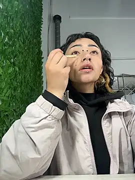 baby akuma online show from 04/15/26, 03:35