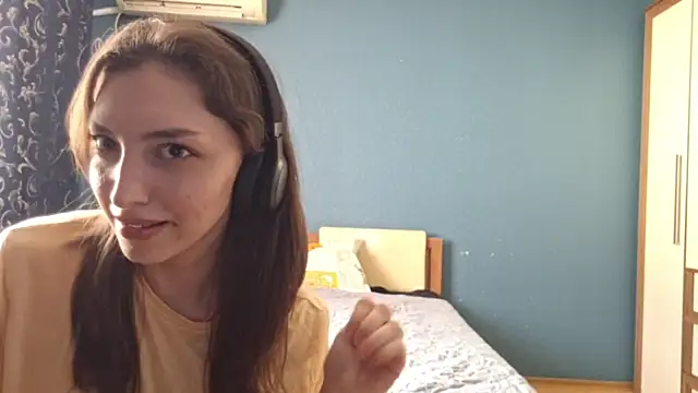 CindyLight online show from 04/11/26, 02:21