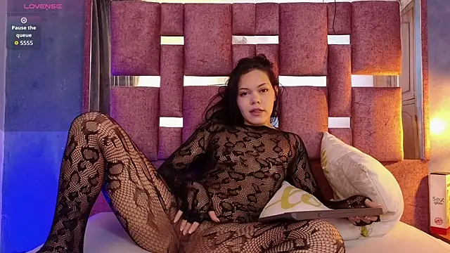 Snapshot of miss_merly_01 chatting on 04/15/26, 12:12 miss merly 01 online show from 04/15/26, 12:12