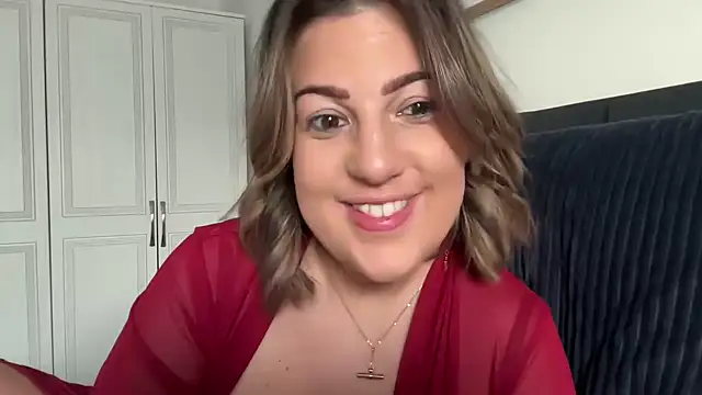 annabellewarick online show from 04/25/26, 06:49