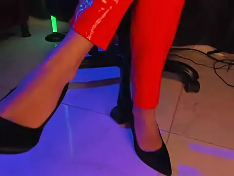 LadyIvanna online show from 05/14/26, 04:47