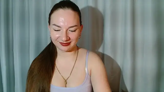 Belle Fiesta online show from 04/11/26, 11:42