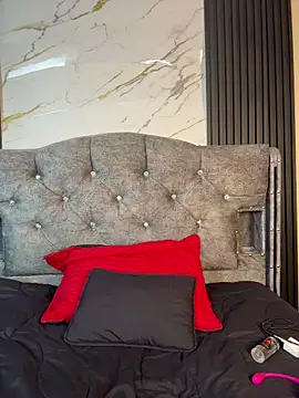 Bunny fire online show from 04/07/26, 07:03