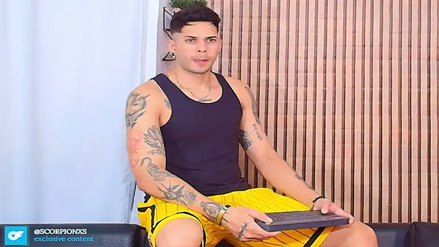 Snapshot of johan_speitzer chatting on 04/11/26, 12:15 johan speitzer online show from 04/11/26, 12:15