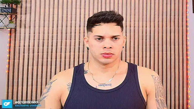 Snapshot of johan_speitzer chatting on 04/12/26, 04:17 johan speitzer online show from 04/12/26, 04:17