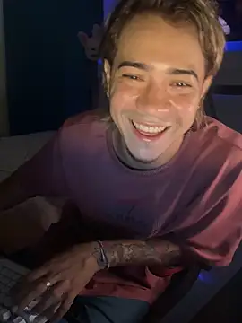 AngelLatinBoy online show from 03/11/26, 09:54