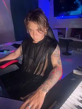 AngelLatinBoy online show from 03/21/26, 11:08