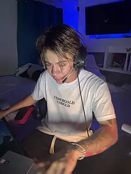 AngelLatinBoy online show from 03/28/26, 03:06