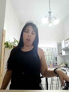 Snapshot of mel_stron chatting on 05/02/26, 03:44 mel stron online show from 05/02/26, 03:44